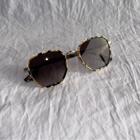 KREWE Tortoise Shell Sunglasses - Picture 2 of 8